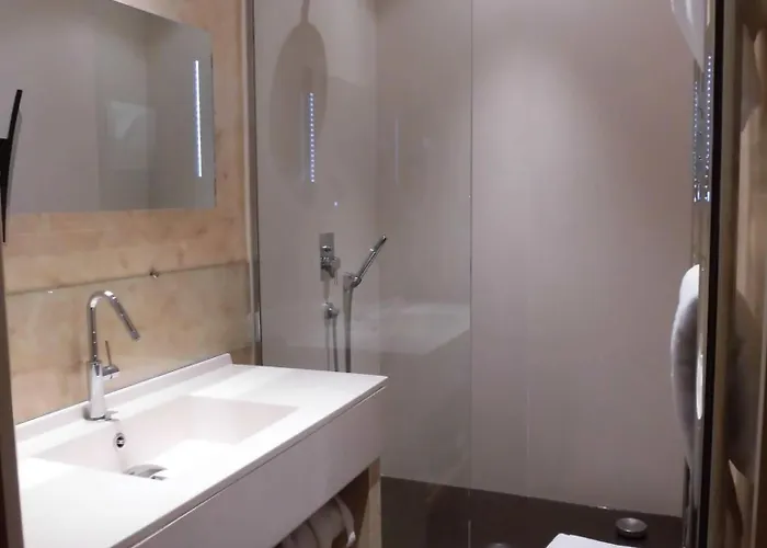 レエスプラナード 3*