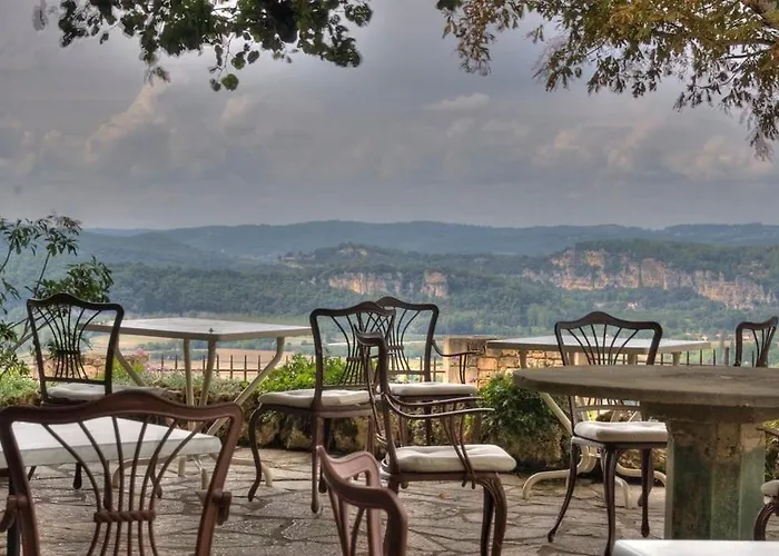 レエスプラナード 3*