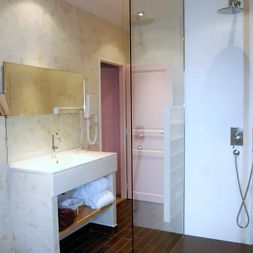 レエスプラナード